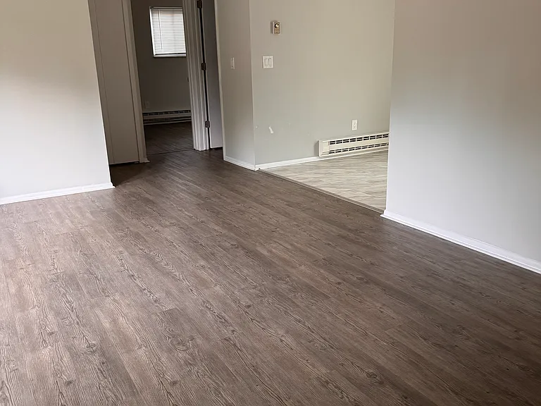 501 Fowler St — Photo 18