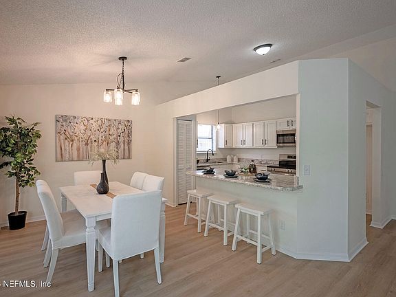 5th image of 4776 RIVERINE Drive