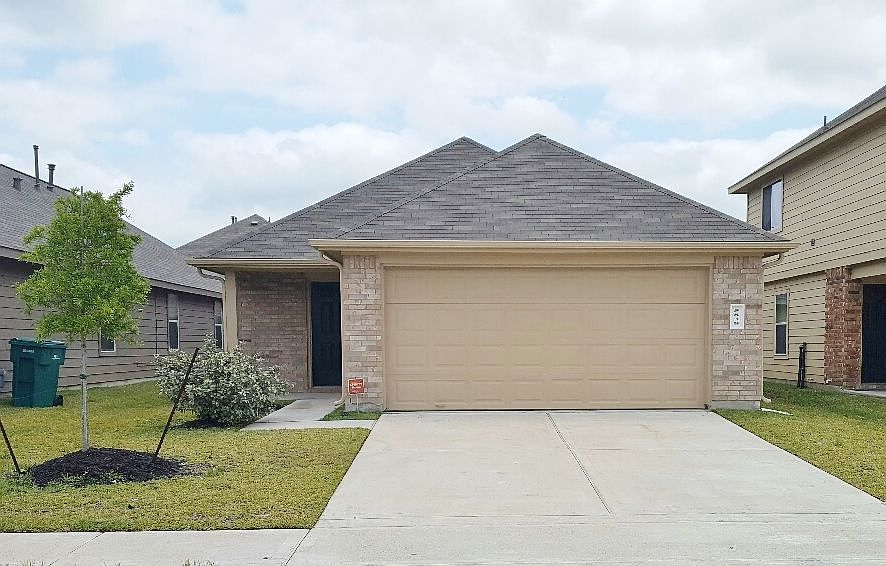 1st image of 5838 Kyle Cove Dr