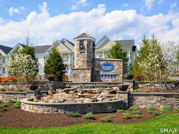 3rd image of 424 Center Meadow Lane #424