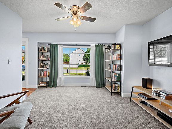 5th image of 7950 Cody Dr