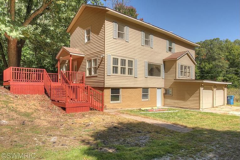 1st image of 498 Mills Park St