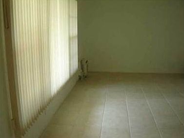 1st image of 11935 NE 19th Dr APT 4