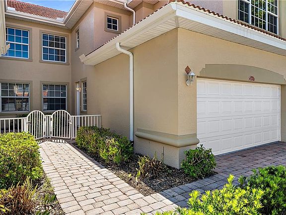 2nd image of 5581 Berkshire DR #203