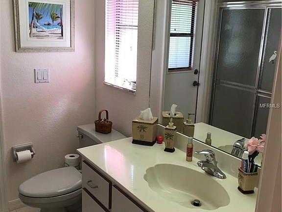 4th image of 18364 Grace Ave