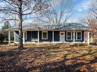 251 Cooper Dr, Stuarts Draft, VA 24477