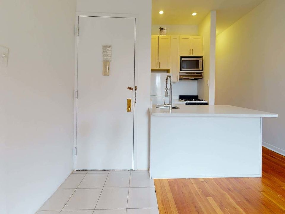 1st image of 429 E 80th St #5B1