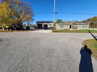 13576 W 450 N, Linton, IN 47441