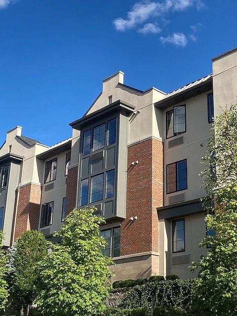 1st image of 461 Palisades Blvd APT 210