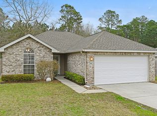 320 Woodcrest Dr, Long Beach, MS 39560
