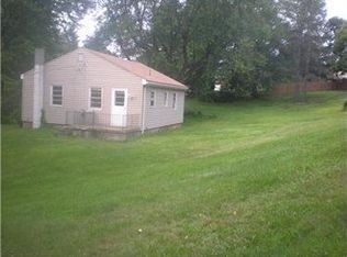 4009 Birch Ln, Aliquippa, PA 15001