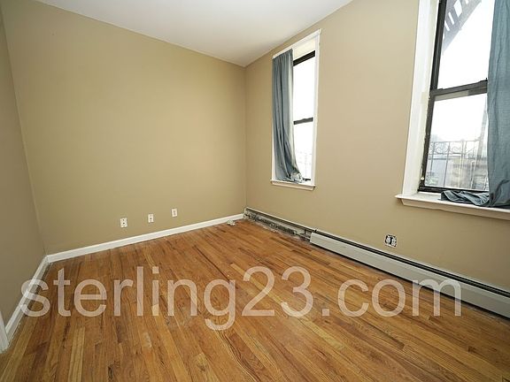 3rd image of 40-04 36th Ave #401