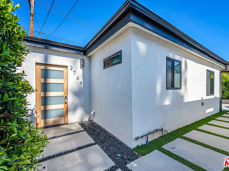 2766 N Frederic St — Photo 1