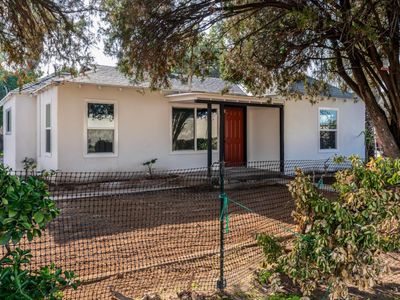 317 W Alluvial Ave, Pinedale, CA, 93650
