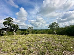 1200 Lipon Apache Run, Blanco, TX 78606