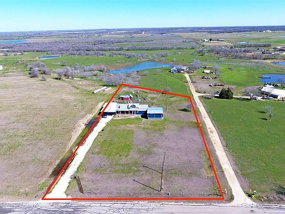 2nd image of 4401 County Road 450