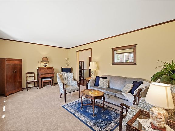 3rd image of 4113 Lee Manor Dr