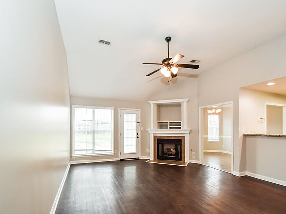 5th image of 11616 Leewood Dr