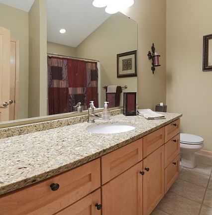 4th image of 6585 Pheasant Hills Dr