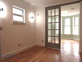 Rented by Rennit Inc.