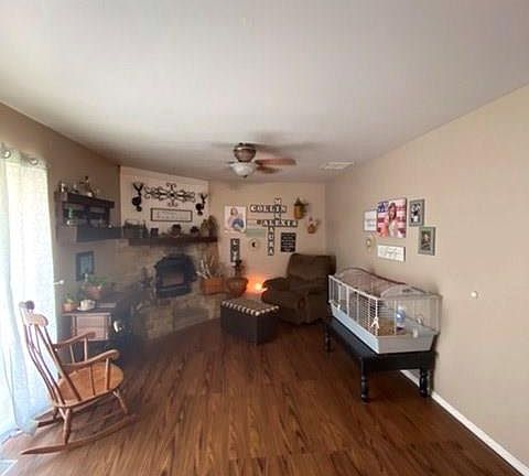 5th image of 3794 Marion Dr