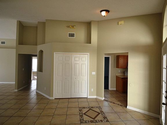 2nd image of 4316 Bayside Dr
