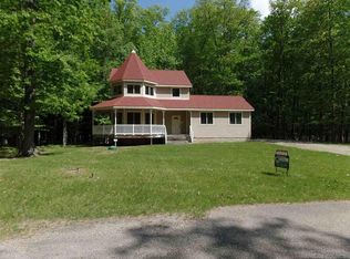 1362 Towering Oaks, Port Austin, MI 48467