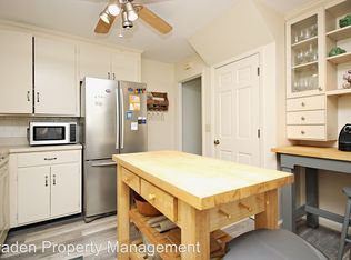 1613 King Mountain Rd, Charlottesville, VA 22901