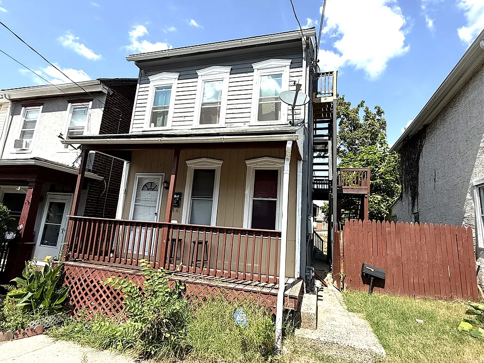 413 Lincoln Ave #2