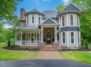 48 Summerfield Dr, Jackson, TN 38305