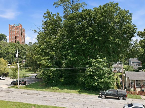 3rd image of 260 Wenner St