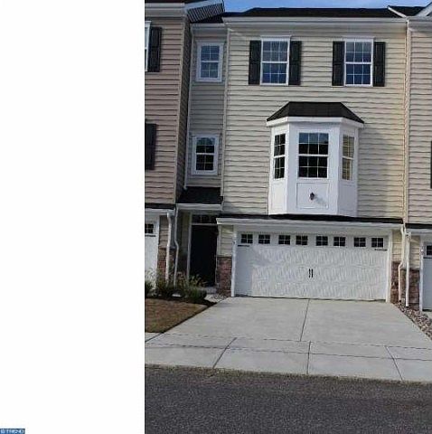 2nd image of 17 Lani Ln