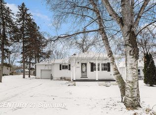 204 E North St, Saint Charles, MI 48655