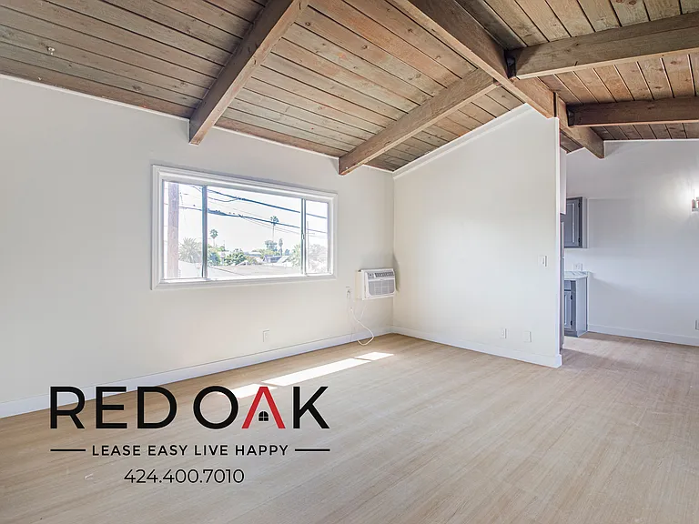 7521 Crenshaw Blvd #7525-10 — Photo 1