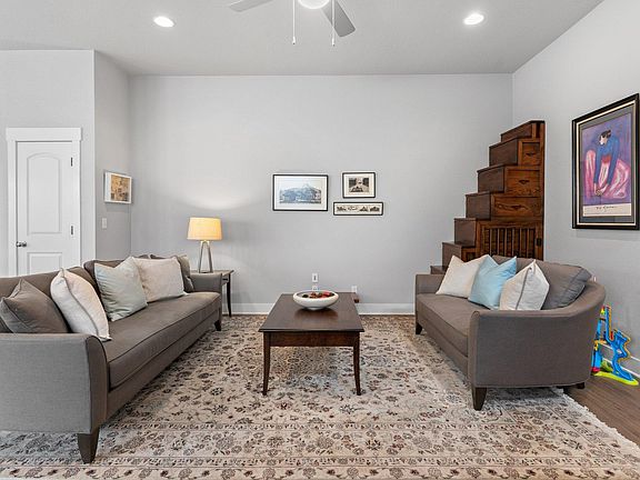 4th image of 10330 E 57th Pl