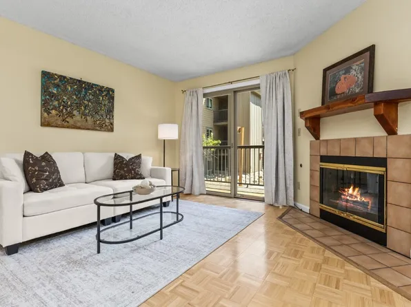 1525 Shadow Run Frontage UNIT 207, Steamboat Springs, CO 80487
