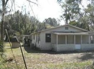 242 Holly Ct, Jacksonville, FL 32218