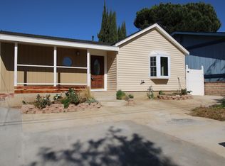 208 Brook Rd, Thousand Oaks, CA 91320