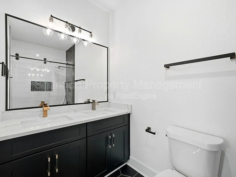 2107 Esther Dr #A — Photo 21