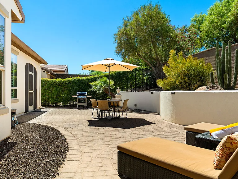1732 E Vesper Trl — Photo 19