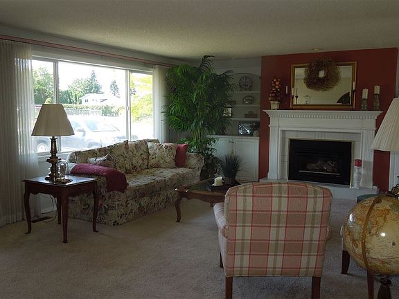 3rd image of 19605 E Micaview Ave