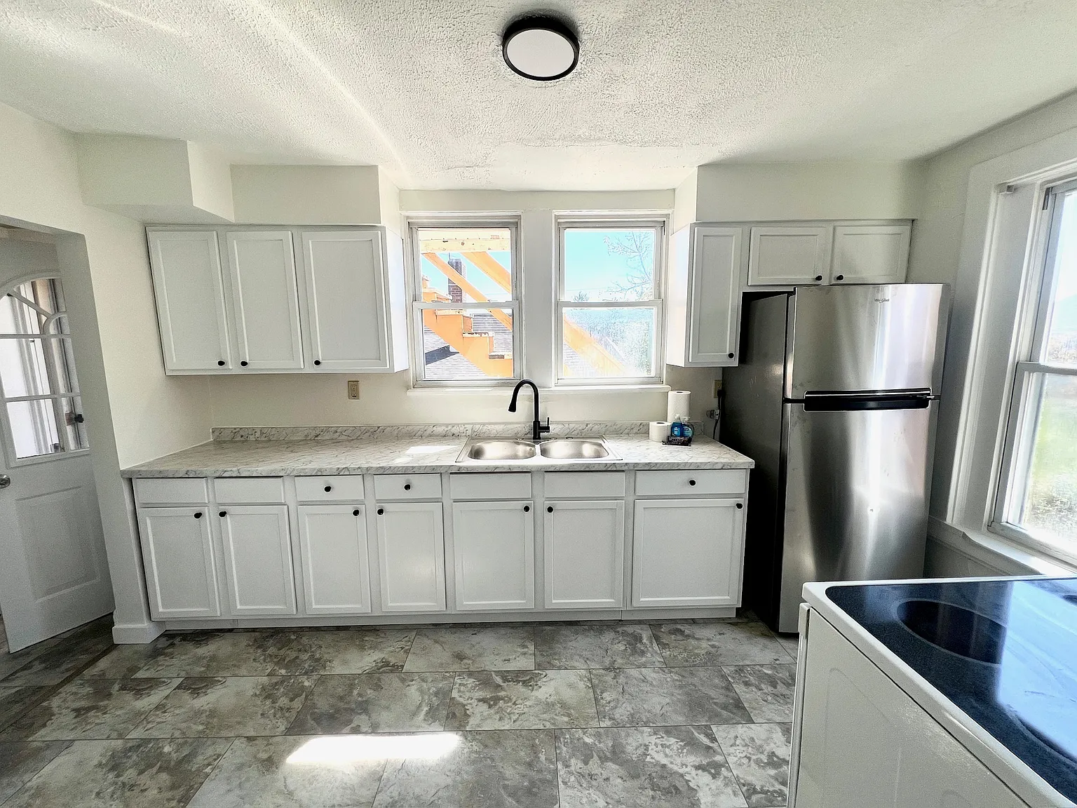 726 Fairview Avenue - 2 — Photo 1