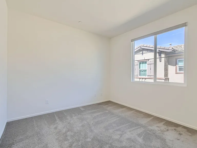 1604 Santa Paulina — Photo 13