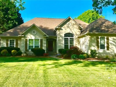 18516 River Ford Dr, Davidson, NC, 28036