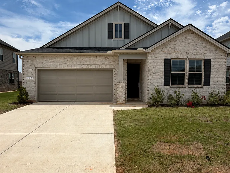 334 Mistfield St — Photo 3
