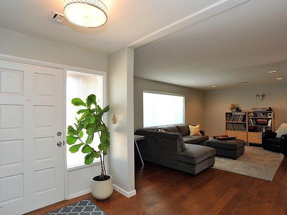 3rd image of 7426 E Calle Antigua