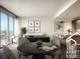 164 N Peoria St, Chicago, IL 60607