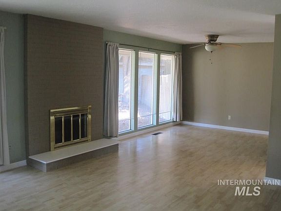 2nd image of 7575 W Cherrywood Dr