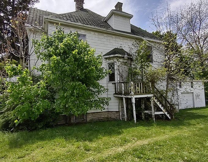 1st image of 212 S McDonel St