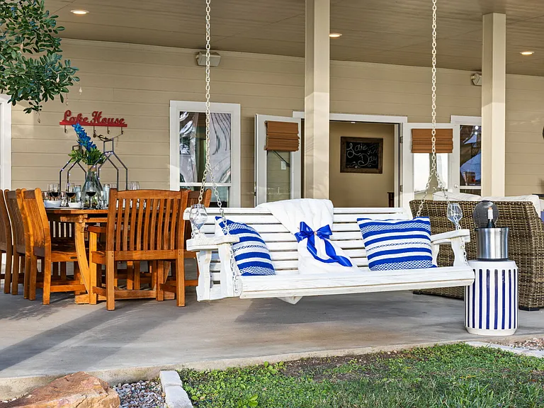 Campa Pajama Ln — Photo 20
